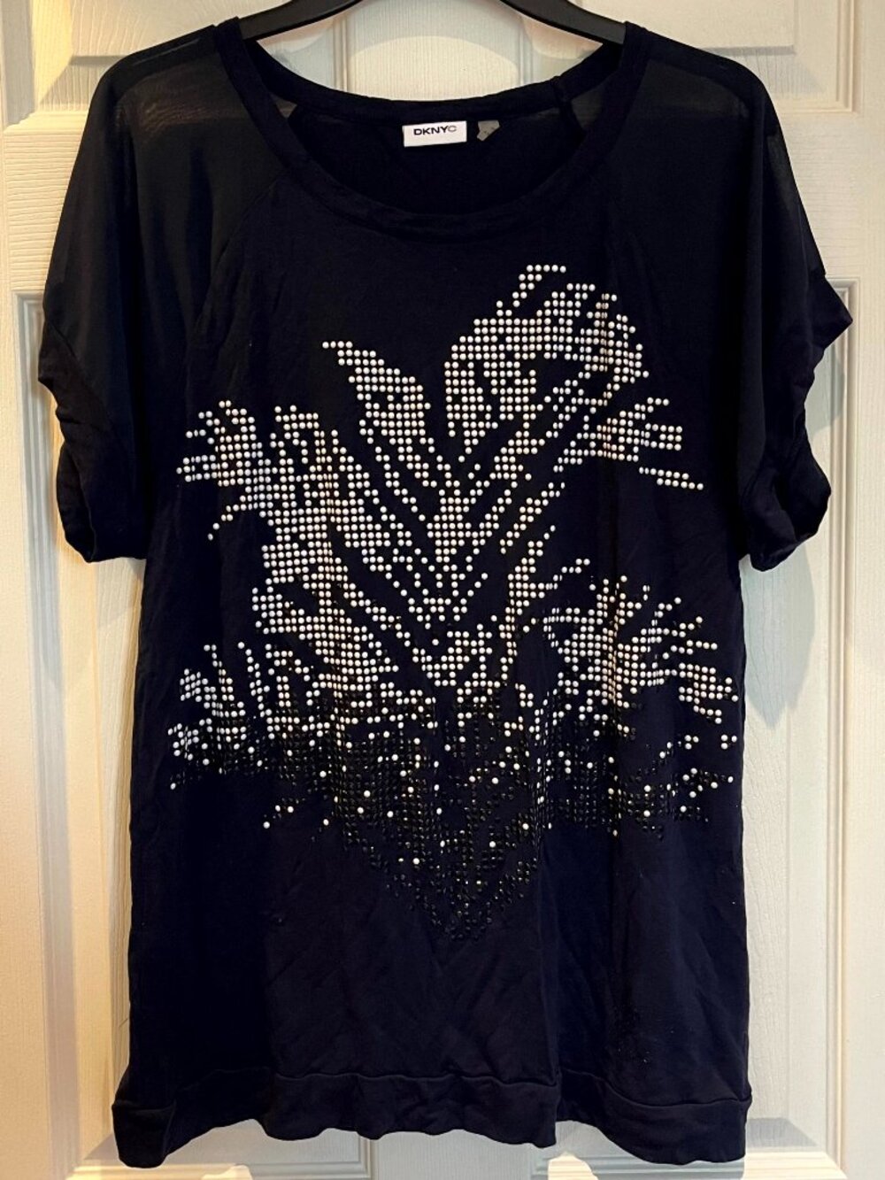 DKNYC navy colored top, size L